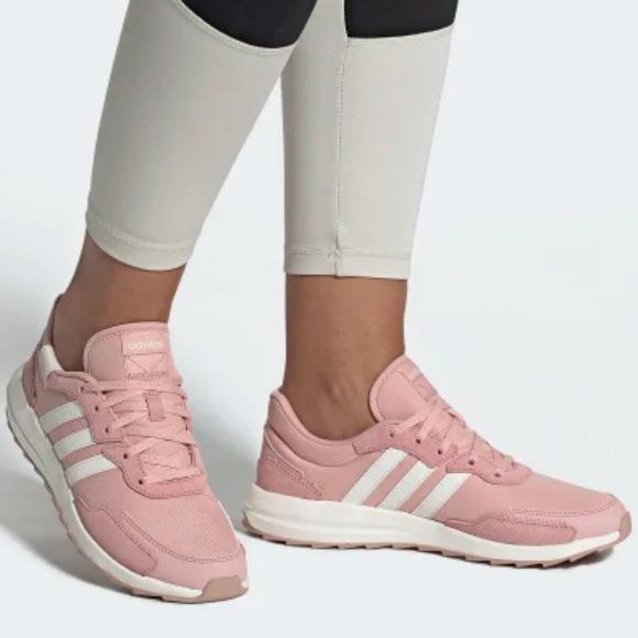 ADIDAS Originals Retrorun Old School Sneak… ADIDAS Originals Retrorun Old School Sneak…